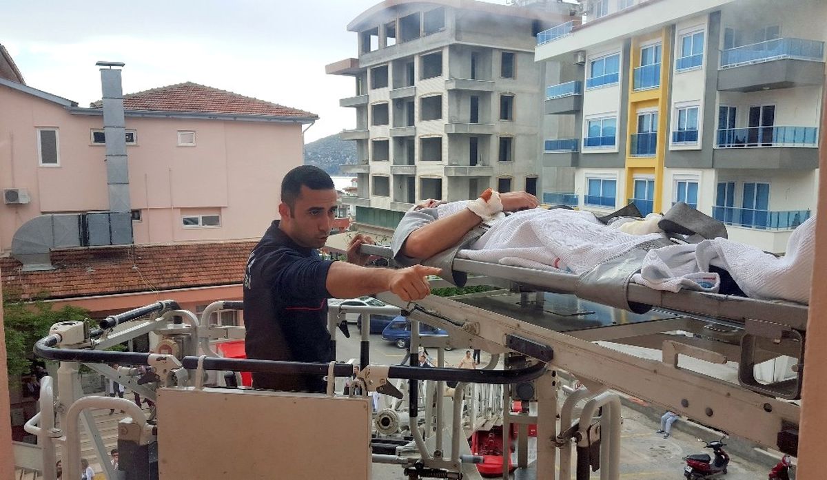 Alkü\'de Gerçeğini Aratmayan Yangın Tatbikatı Nefesleri Kesti