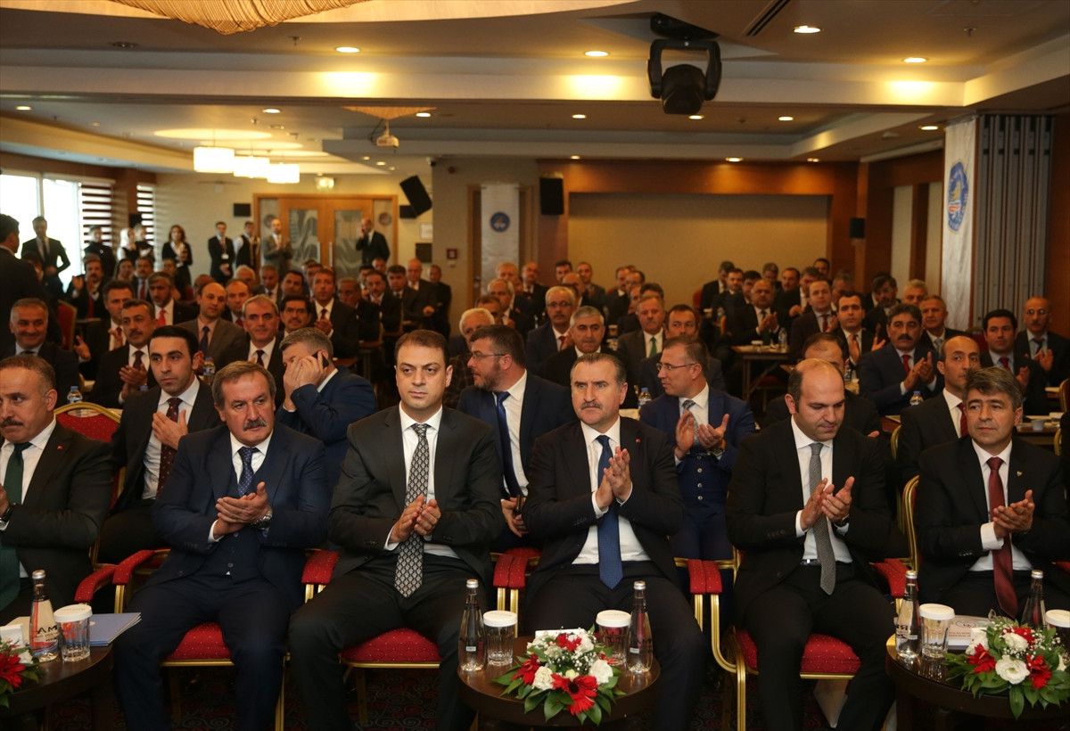 Bakan Bak, Kyk İl Müdürleriyle Bir Araya Geldi