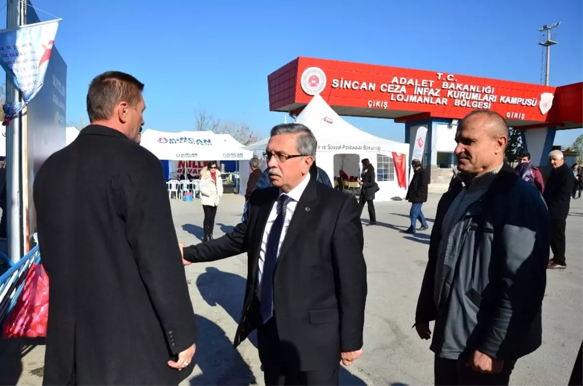 Başkan Çetin Akıncı Üssü Davasında Şehit Yakınlarını Yalnız Bırakmıyor