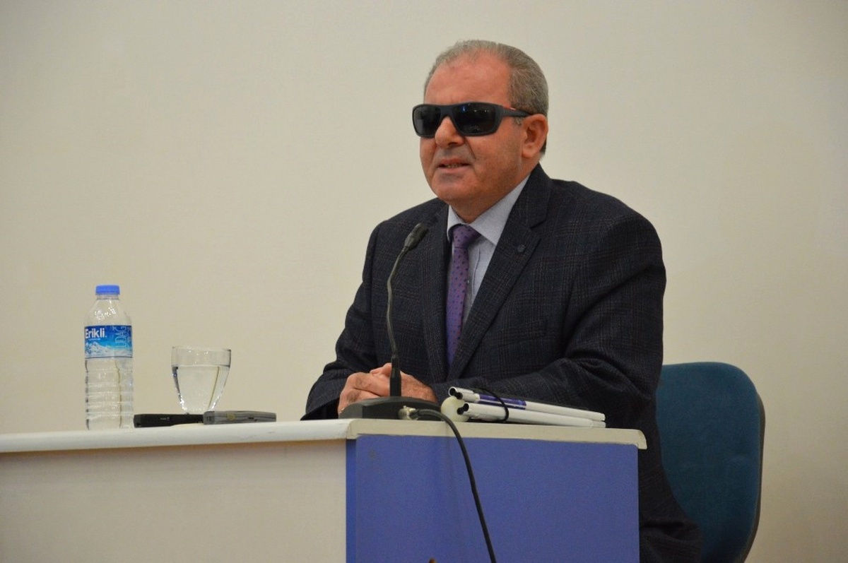 Bekir Akdeniz: "Biz Aslında Görüyoruz"