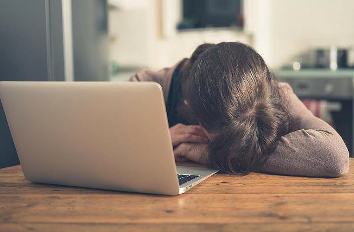 İnternet Bağımlılığı İşareti 8 Kriter