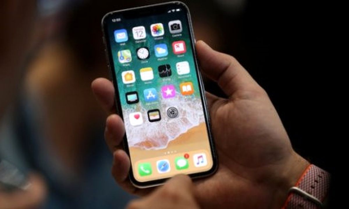 İphone X Parçalarına Ayrıldı!