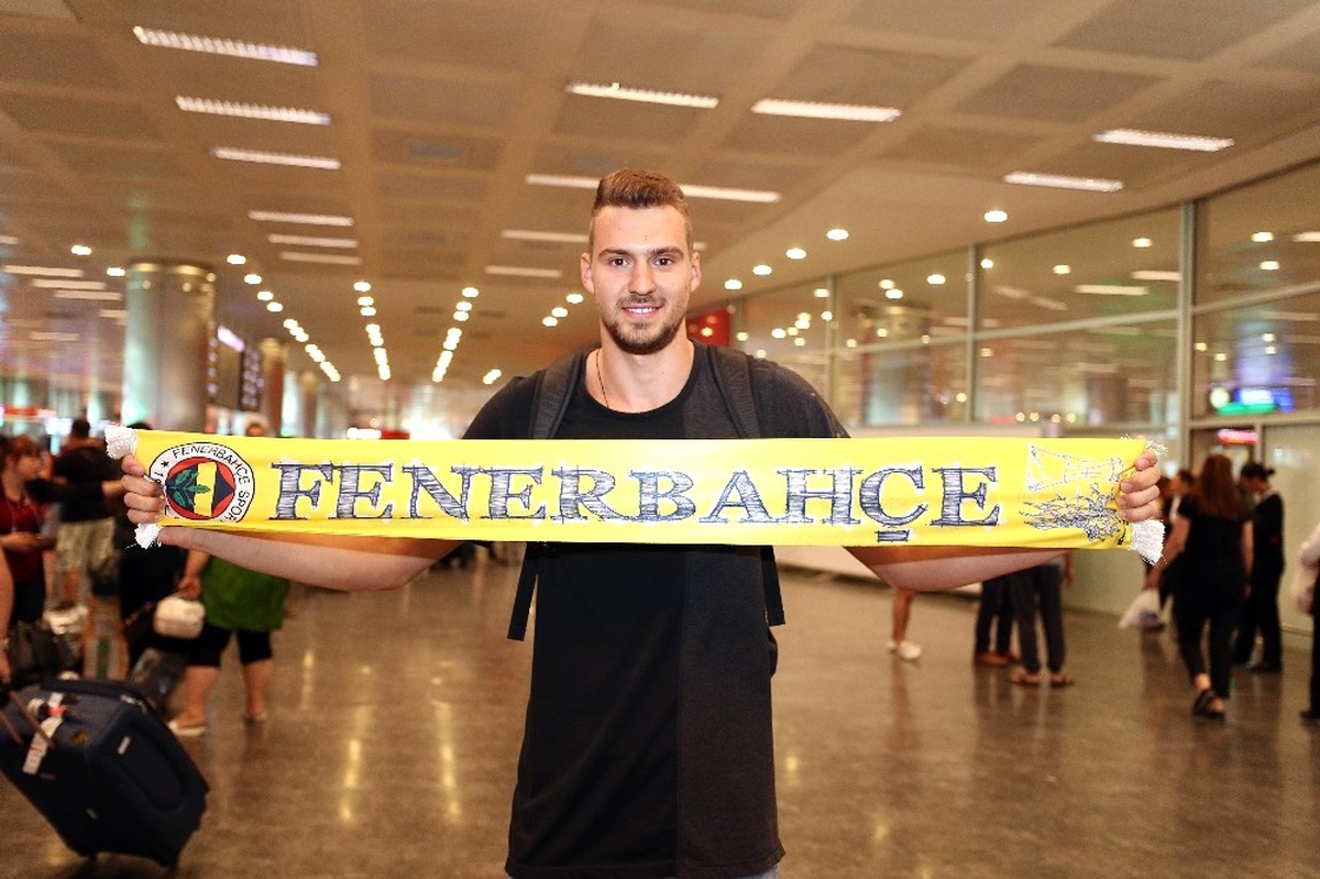 Marko Guduric: "Fenerbahçe\'de Oynamak Benim İçin Bir Onur"
