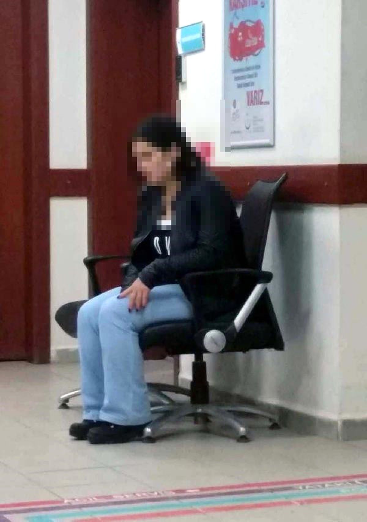 Öğretmenin Cüzdanını Çalıp, Kredi Kartıyla Alışveriş Yaptı