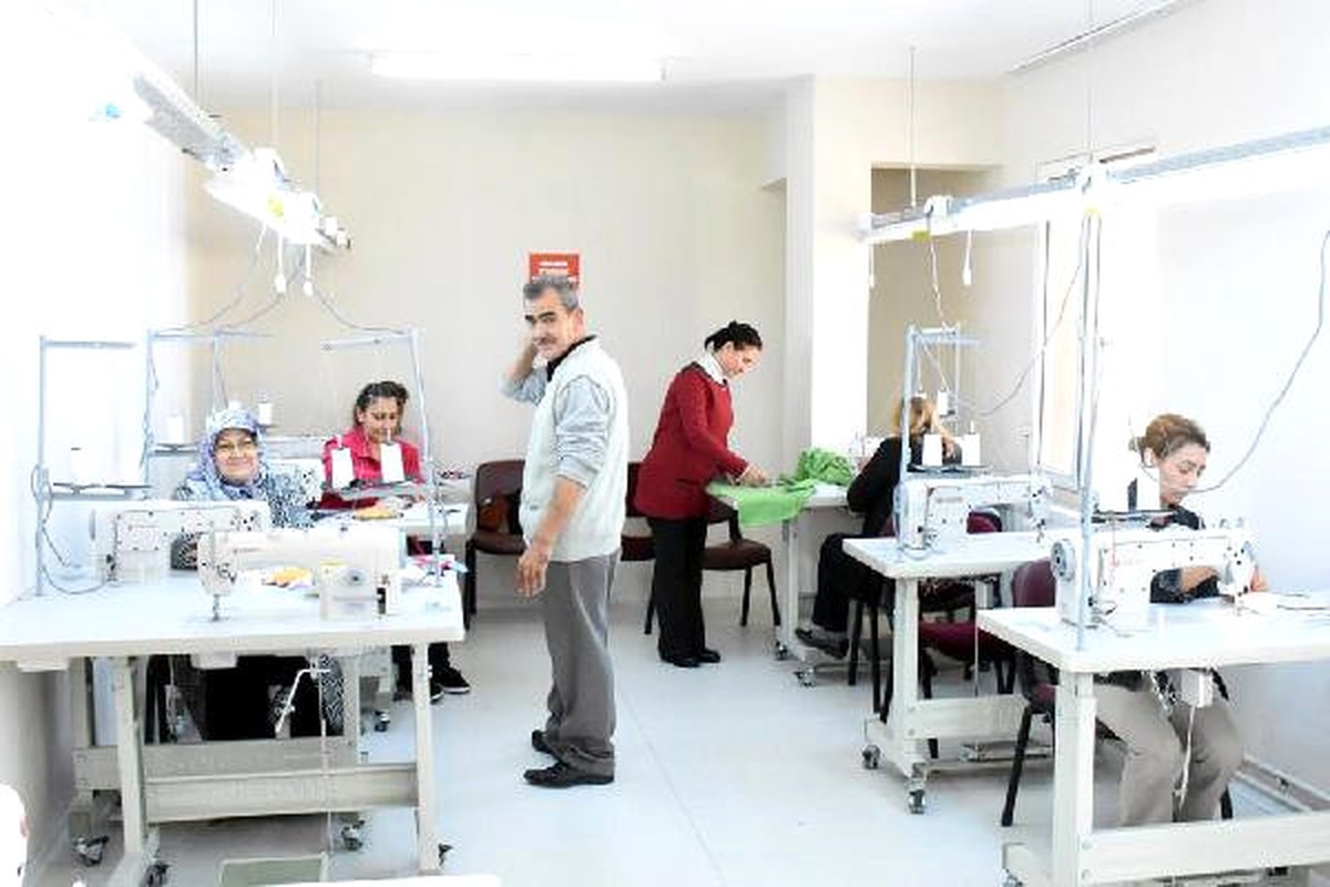 Organik Oyuncak\' ile Dünyaya Açıldılar