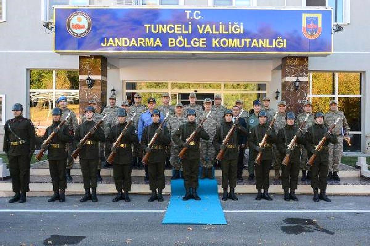 Orgeneral Akar, Elazığ, Tunceli ve Erzincan\'da Birlikleri Denetledi