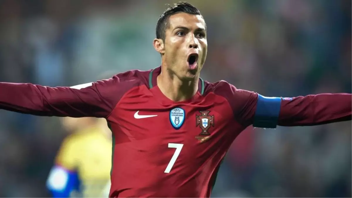 Portekiz Teknik Direktörü Fernando Santos, Cristiano Ronaldo\'yu Kadroya Almadı