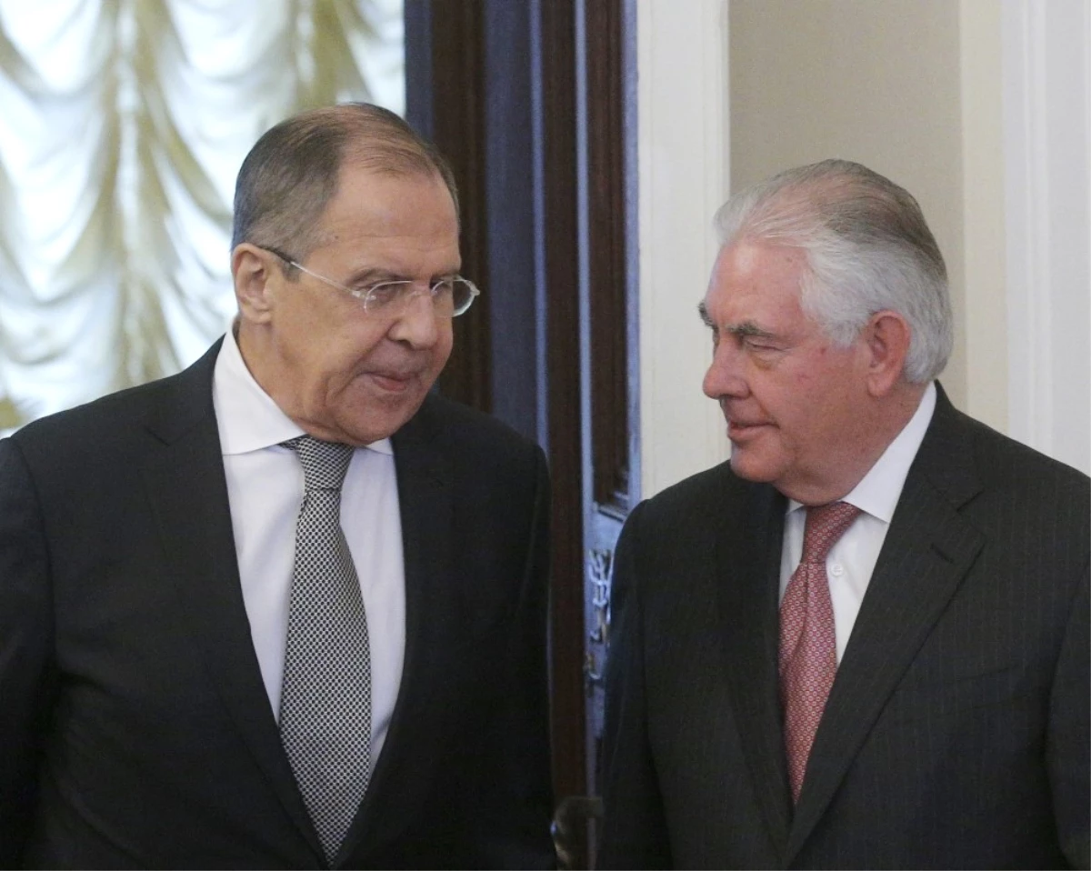 Rusya Dışişleri Bakanlığı: "Lavrov ve Tillerson Suriye\'deki Durumu Görüştü"