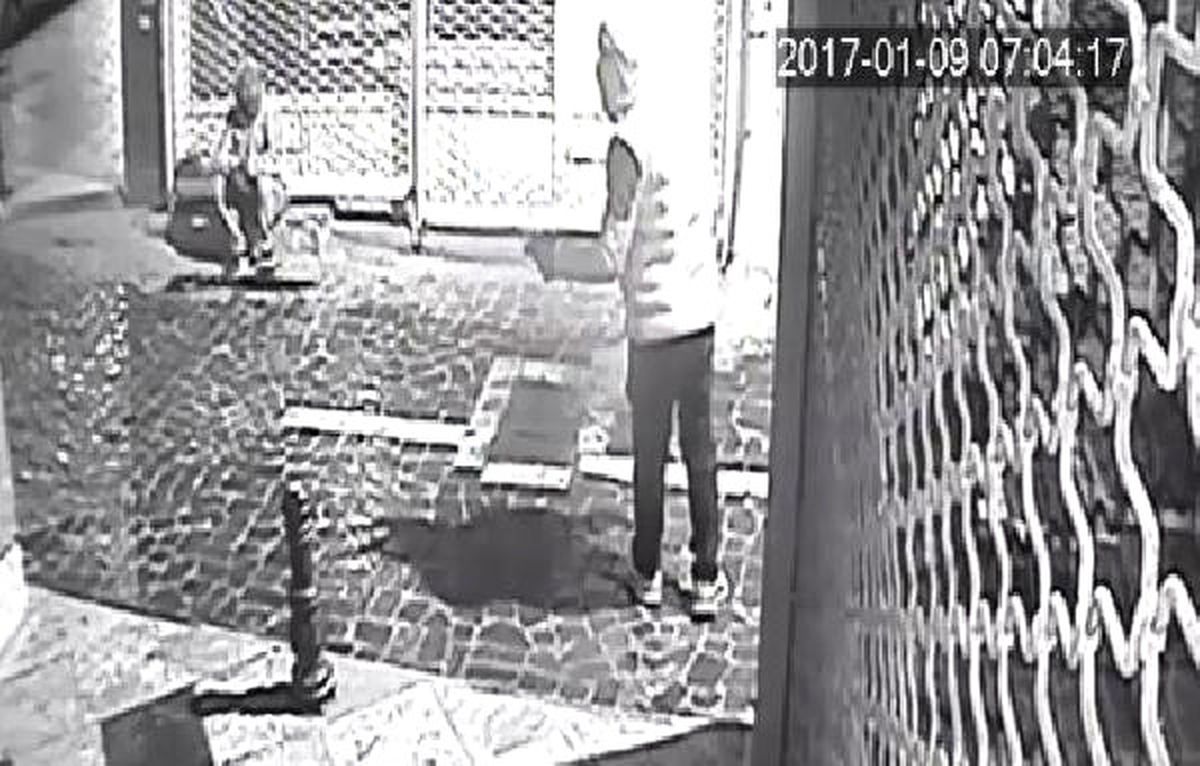 Şanlıurfa\'da Tespih Çalan Hırsız Tutuklandı