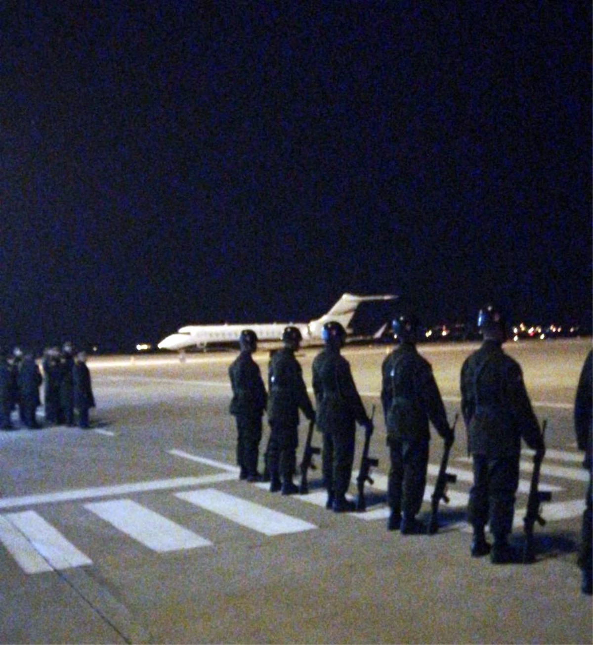 Şehit Askerin Cenazesi Nevşehir Havaalanı\'na Getirildi