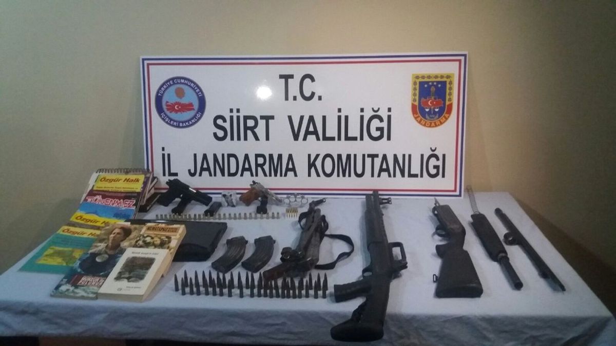 Siirt\'te Silah ve Mühimmat Ele Geçirildi