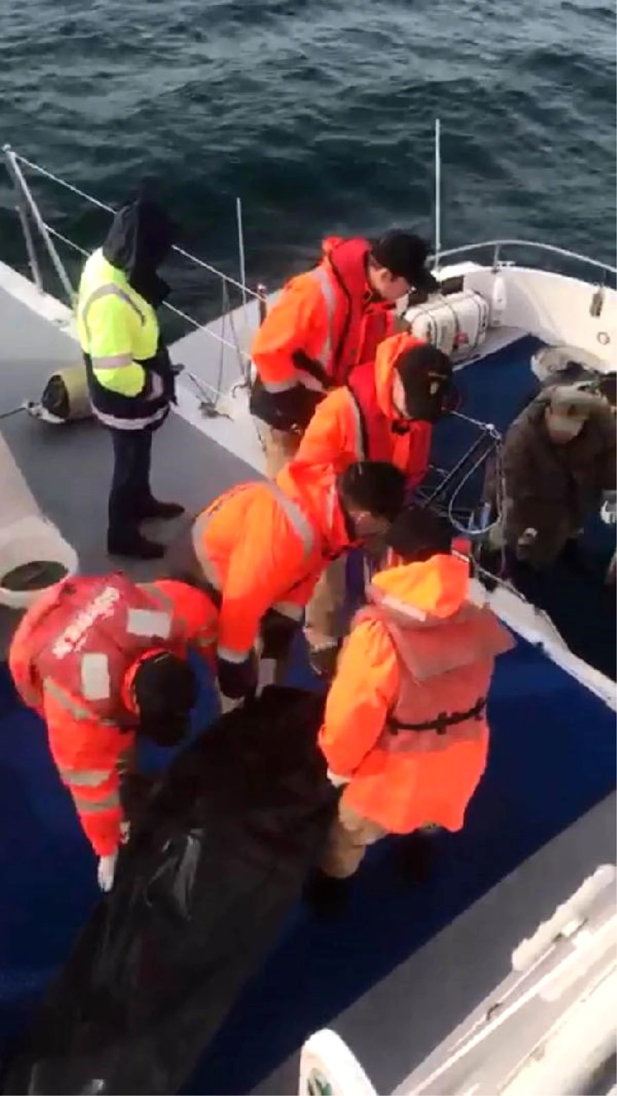 Şile Açıklarında Batan Gemiden Çıkarılan 2 Gemicinin Cenazeleri Adli Tıp Kurumu\'nda