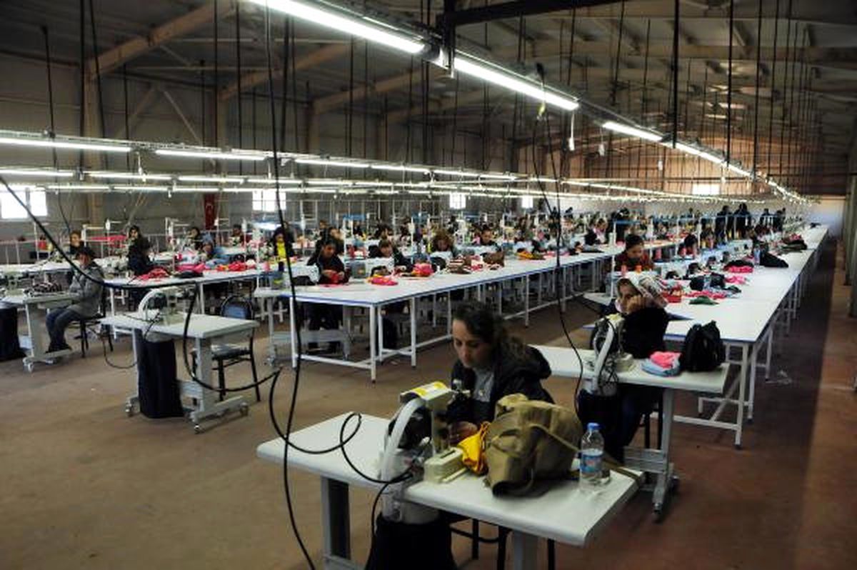 Tunceli\'de Dev Yatırımla 400 Kadın İstihdam Edilecek