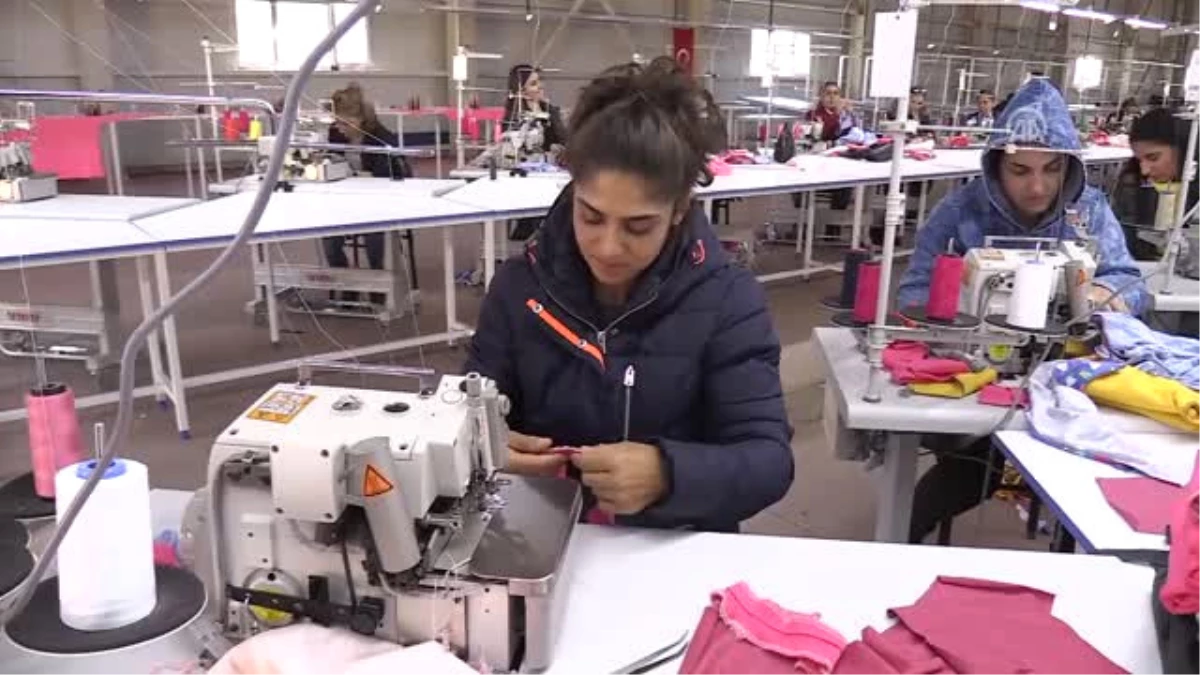 Tunceli\'nin İlk Tekstil Atölyesi Üretime Başladı