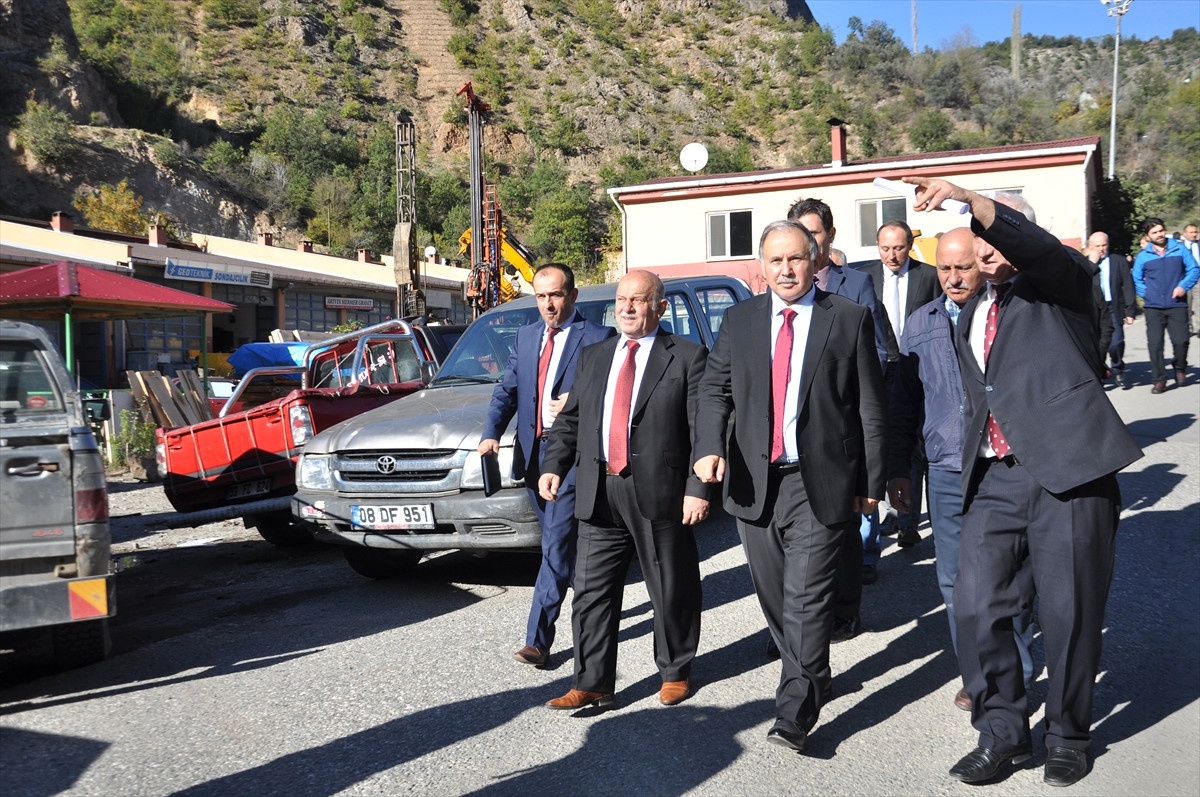 Vali Doğanay\'ın Sanayi Sitesini Ziyareti