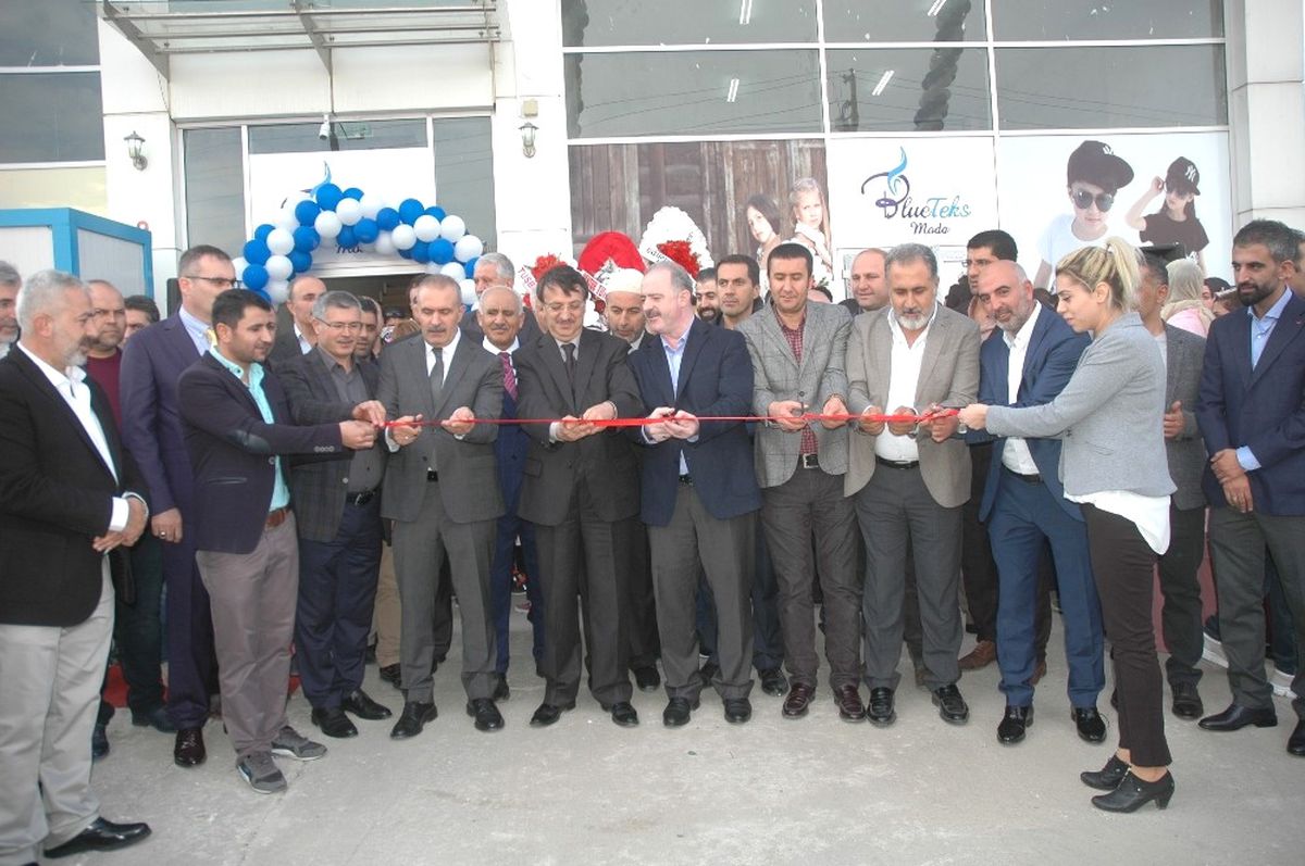 Van\'da 300 Kişiyi İstihdam Tekstil Fabrikası Açıldı