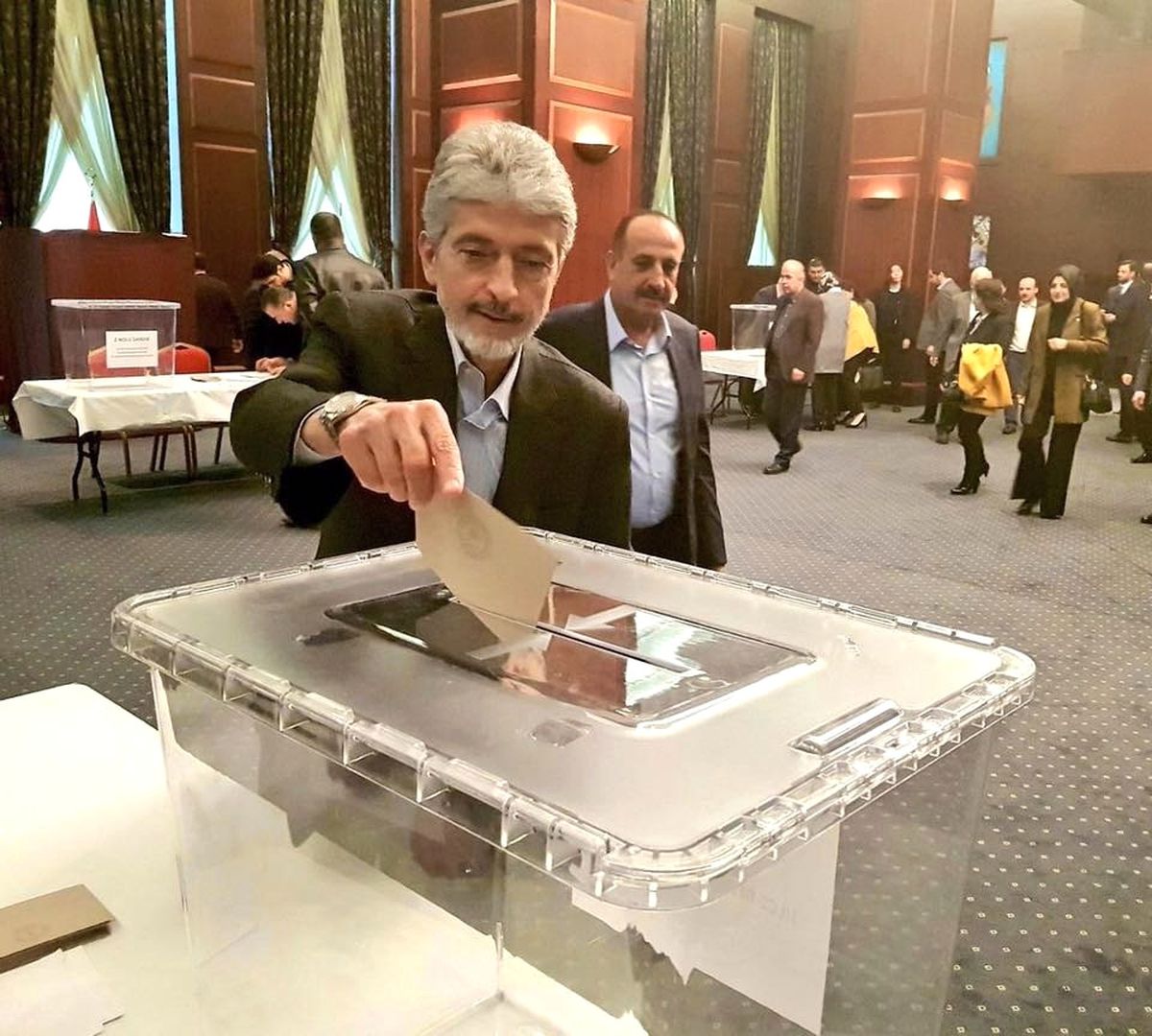AK Parti\'nin Ankara Büyükşehir Belediye Başkan Adayı İçin Temayül Yoklaması