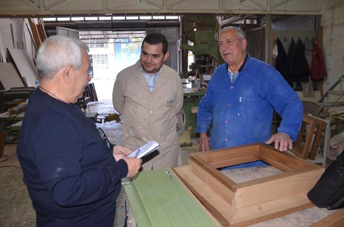 Akhisarlı Marangoz Ustasından Tarihe Katkı