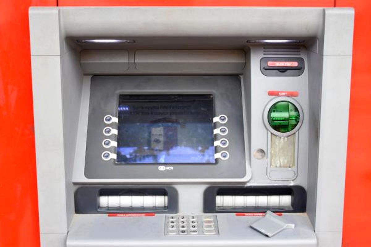 Atm\'de Kamera Düzeneği