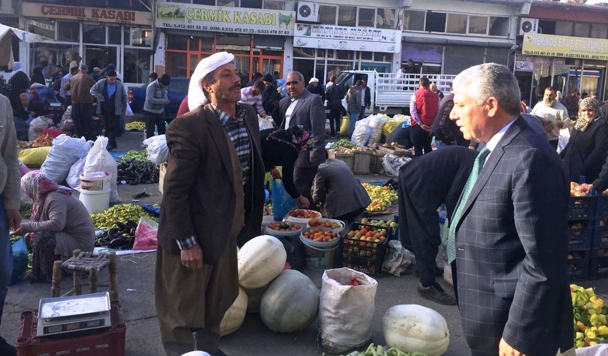 Başkan Karamehmetoğlu\'ndan Esnaf Ziyareti