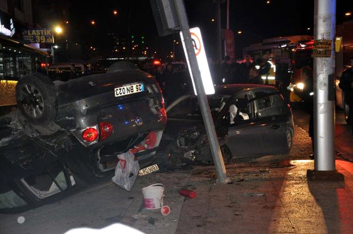 Başkentte Seyir Halindeki Araca Pompalı Saldırı: 1 Ölü, 5 Yaralı