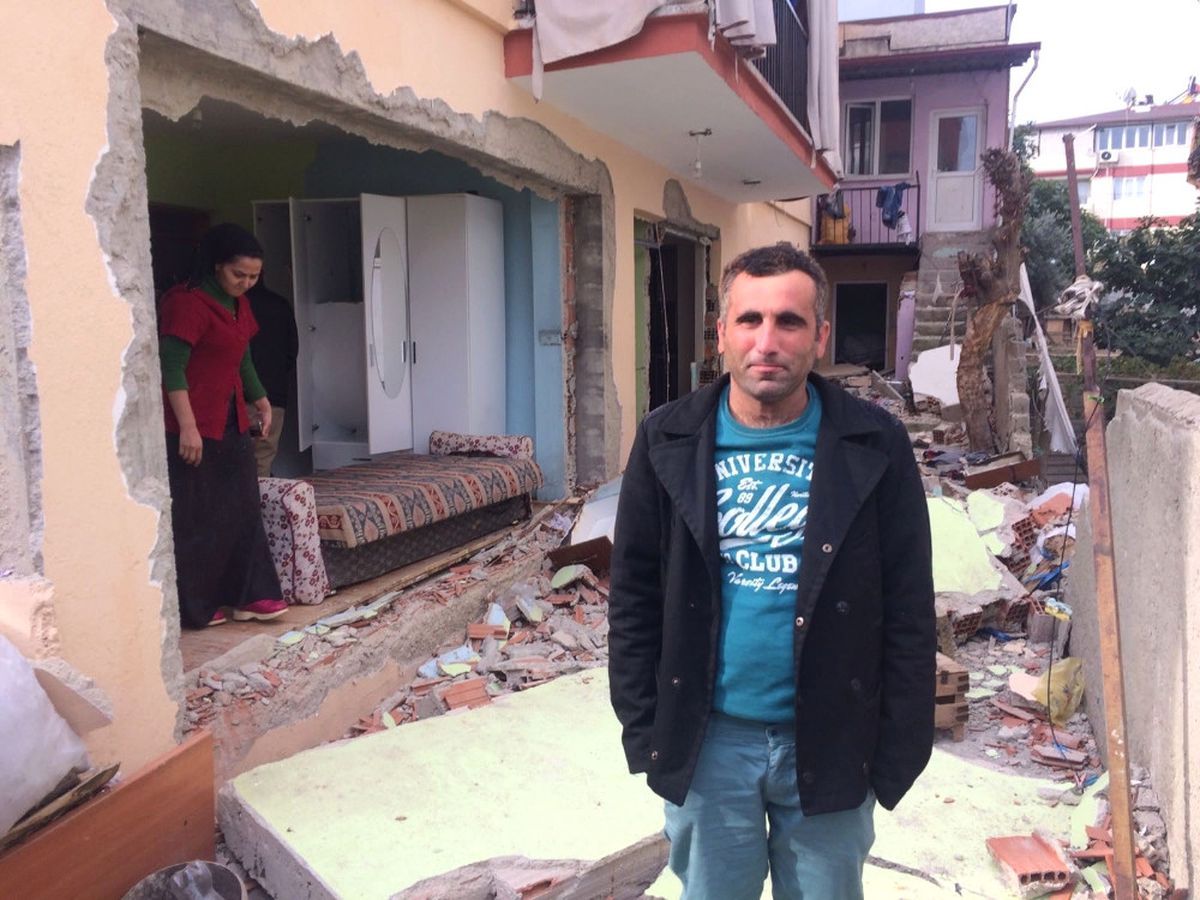 Denizli\'de Tüp Patladı: 1\'i Çocuk 5 Yaralı