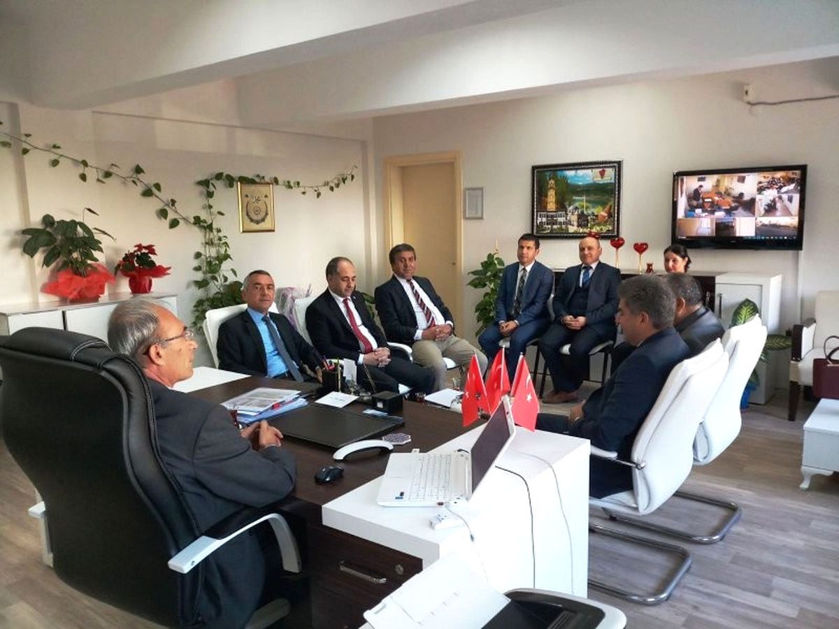 Didim\'de Beyaz Bayraklı Okullar Belgelerini Aldı