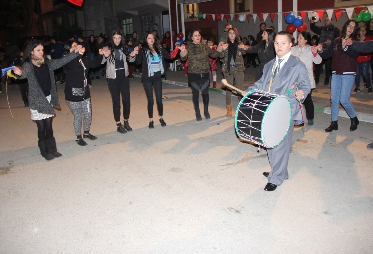 Düğün Gibi Doğum Günü