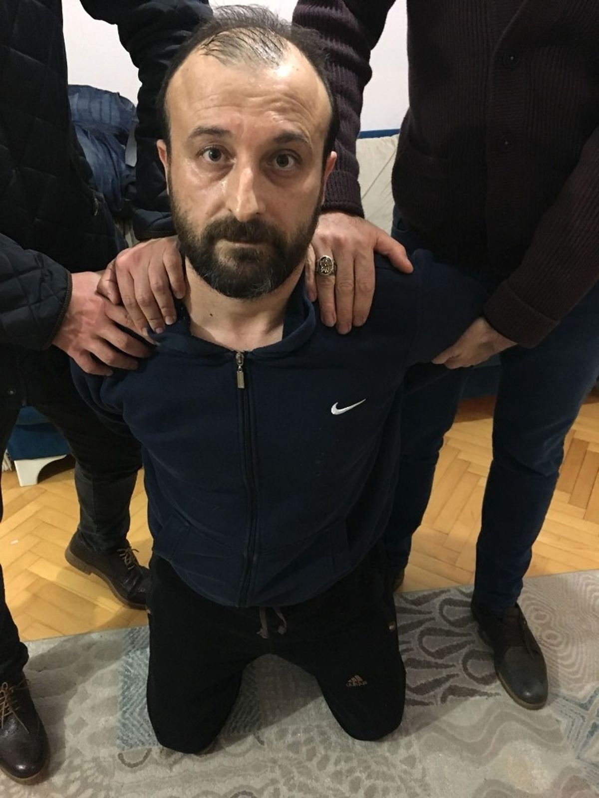 Fetö\'nün Kilit İsimlerinden "Sami" Kod Adlı B.k. İstanbul\'da Yakalandı
