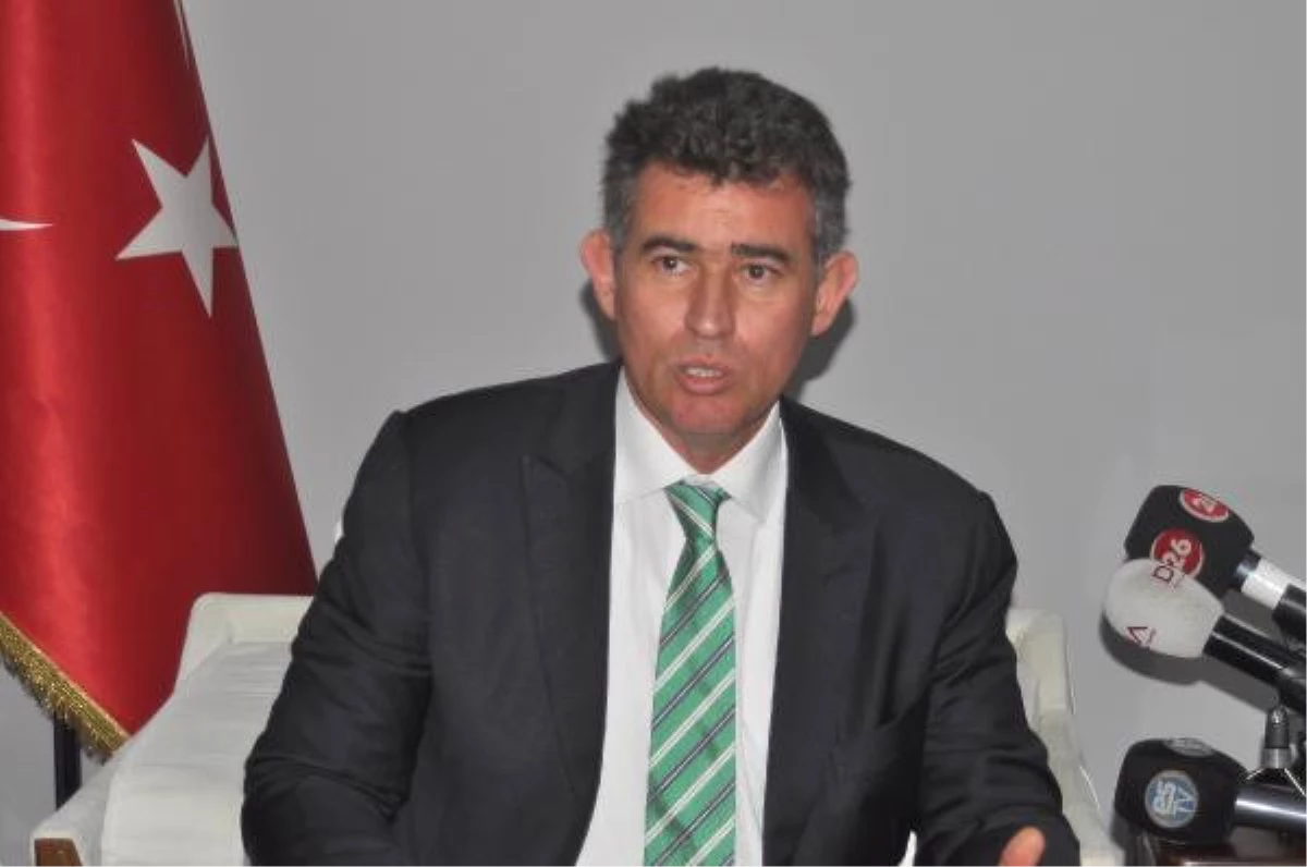 Feyzioğlu: Başkanlarının İstifasını Demokratik Sürecin Olağan Parçası Görmüyorum