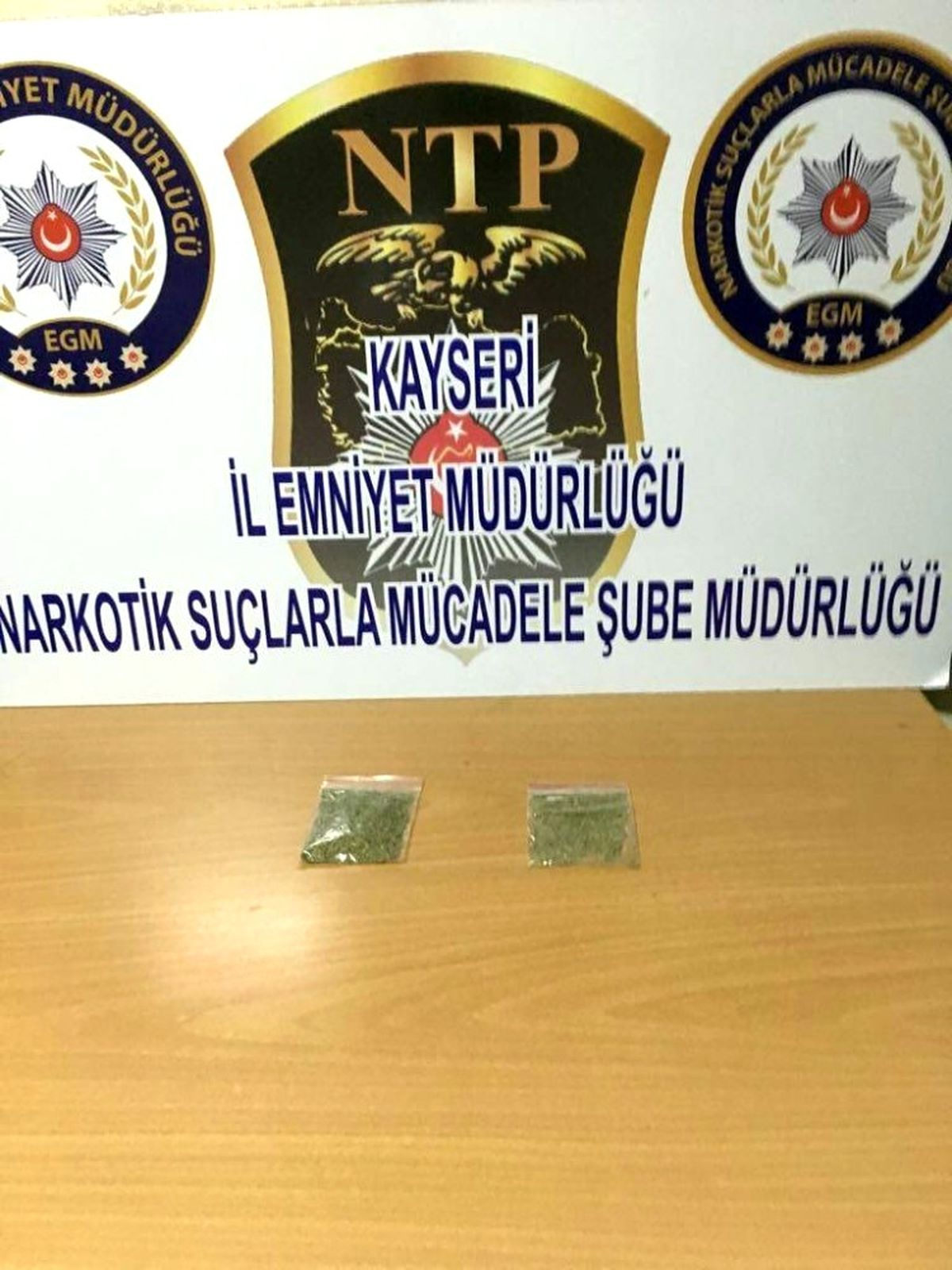 Kayseri\'de Uyuşturucu Operasyonu: 3 Gözaltı