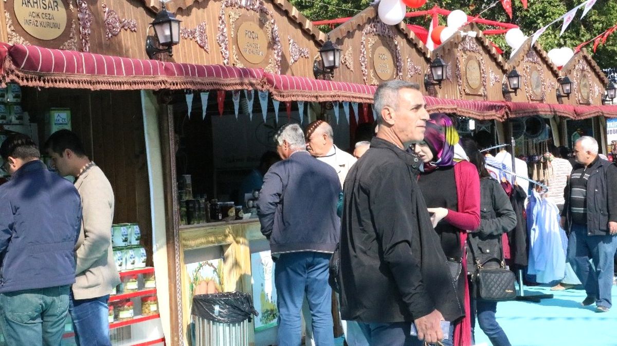 Mahkumların Ürünlerine Yoğun İlgi