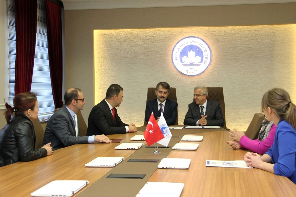 Nesilden Nesile Renkli Dokunuşlar" Projesi