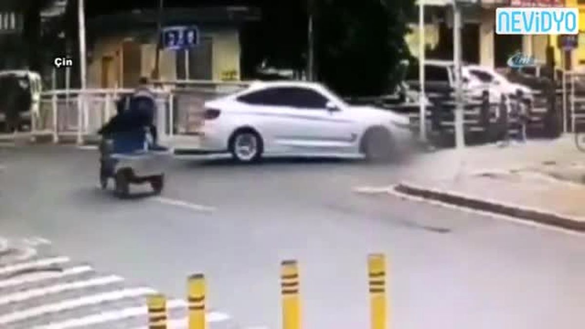 Otomobilin Altında Can Verdi