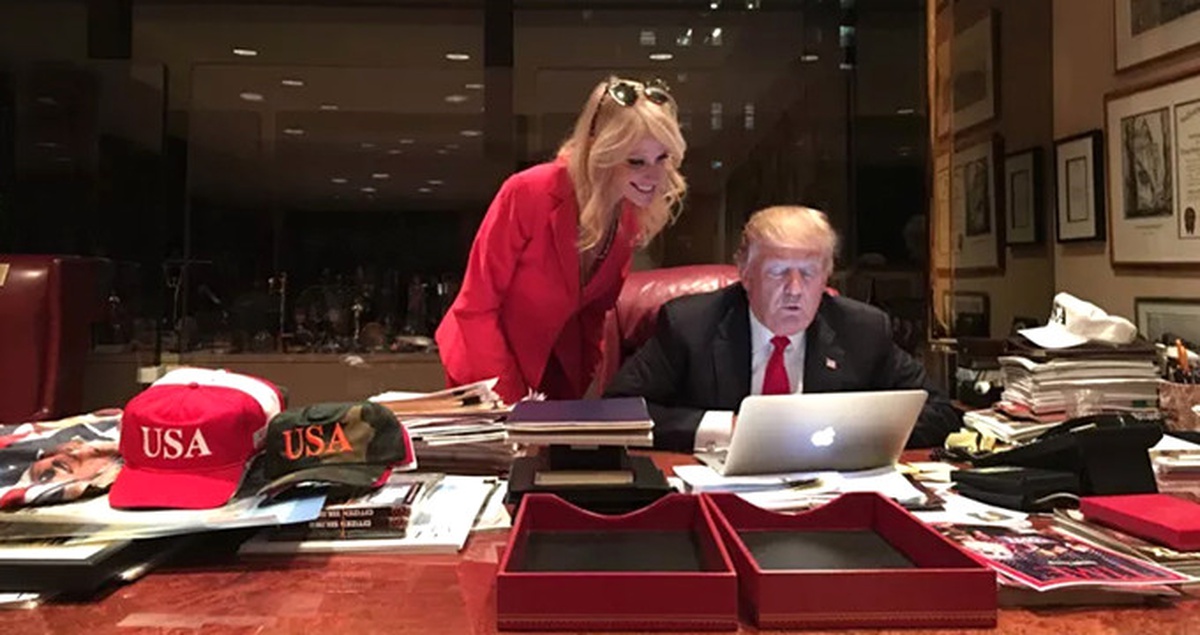 Trump Başkan Seçilmeden Önce Rus Korsanlar 200 Web Sitesini Ele Geçirmiş