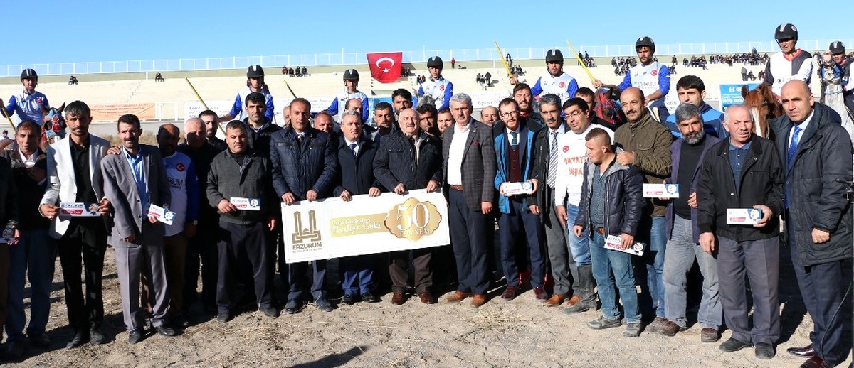 4. Geleneksel Cirit Turnuvası Nefes Kesti