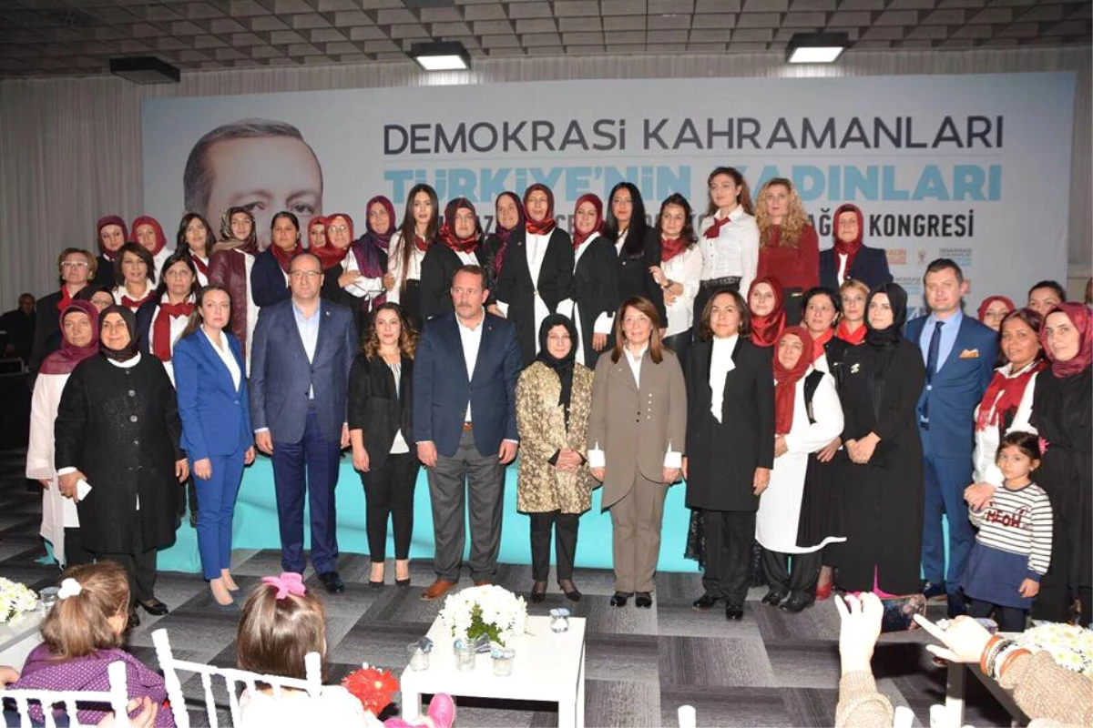 AK Parti Odunpazarı Kadın Kolları 4\'üncü Olağan Kongresi Yapıldı