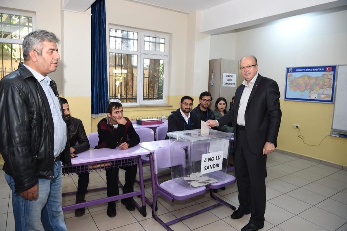 Avcılarda Pazar Yerini Belirlemek İçin Referandum