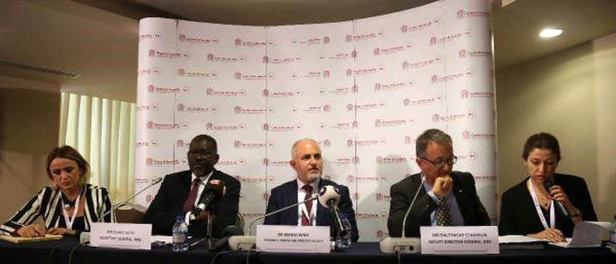 Ifrc, Ebola ile Mücadelede Kaybolan 6 Milyon Doların Peşinde