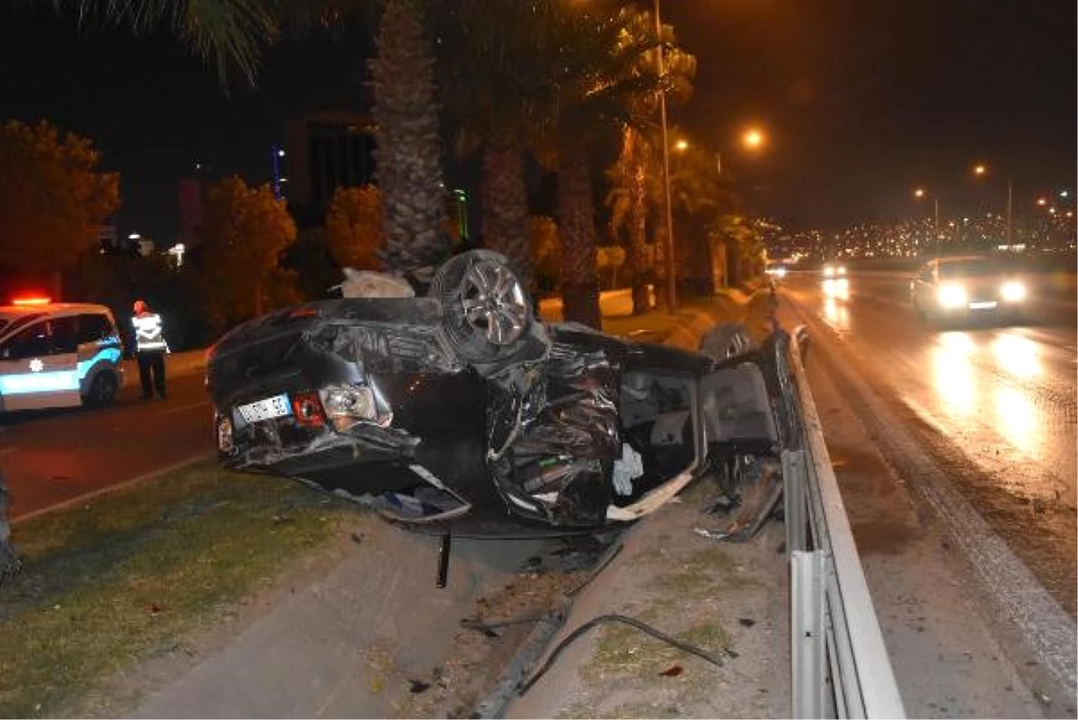 İzmir\'deki Kazada 2 Kişi Yaralandı