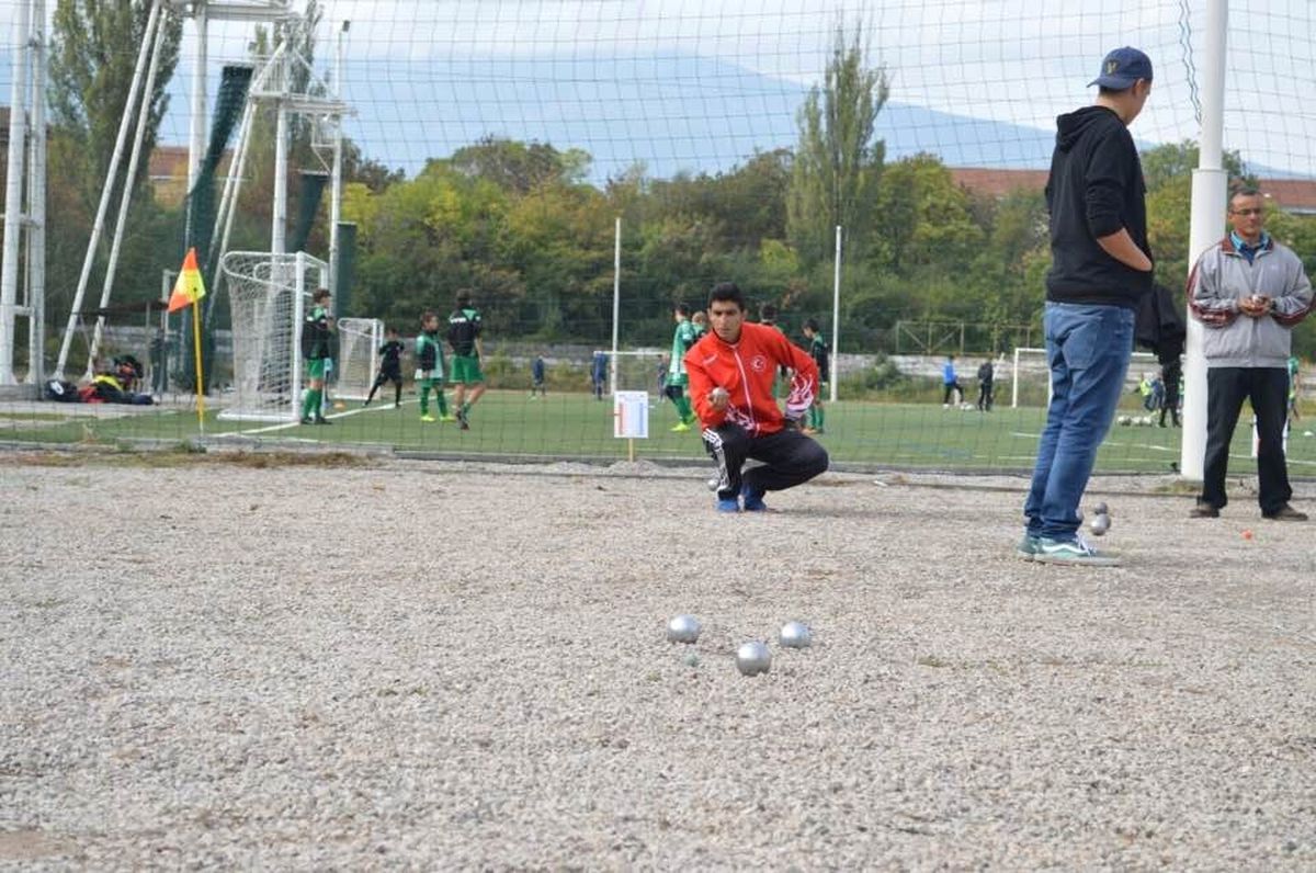 Kırıkkaleli Sporcular Bulgaristan\'dan Madalya ile Döndüler