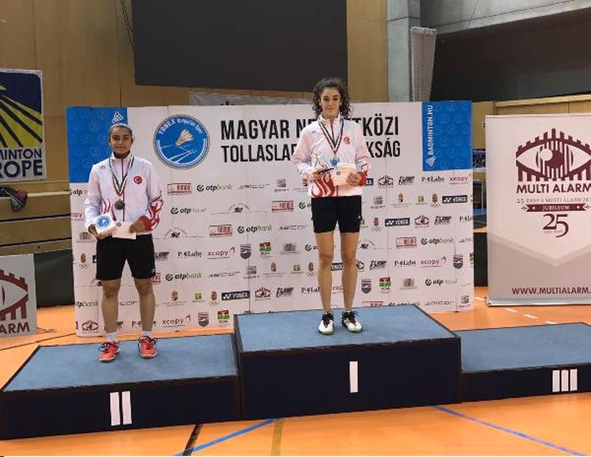 Macaristan\'daki Badminton Turnuvasında Türk Finali