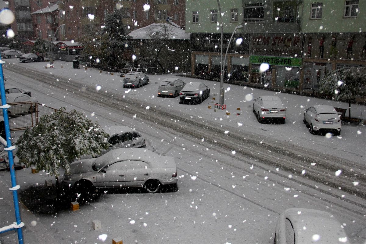 Seydişehir\'de Kar Yağışı