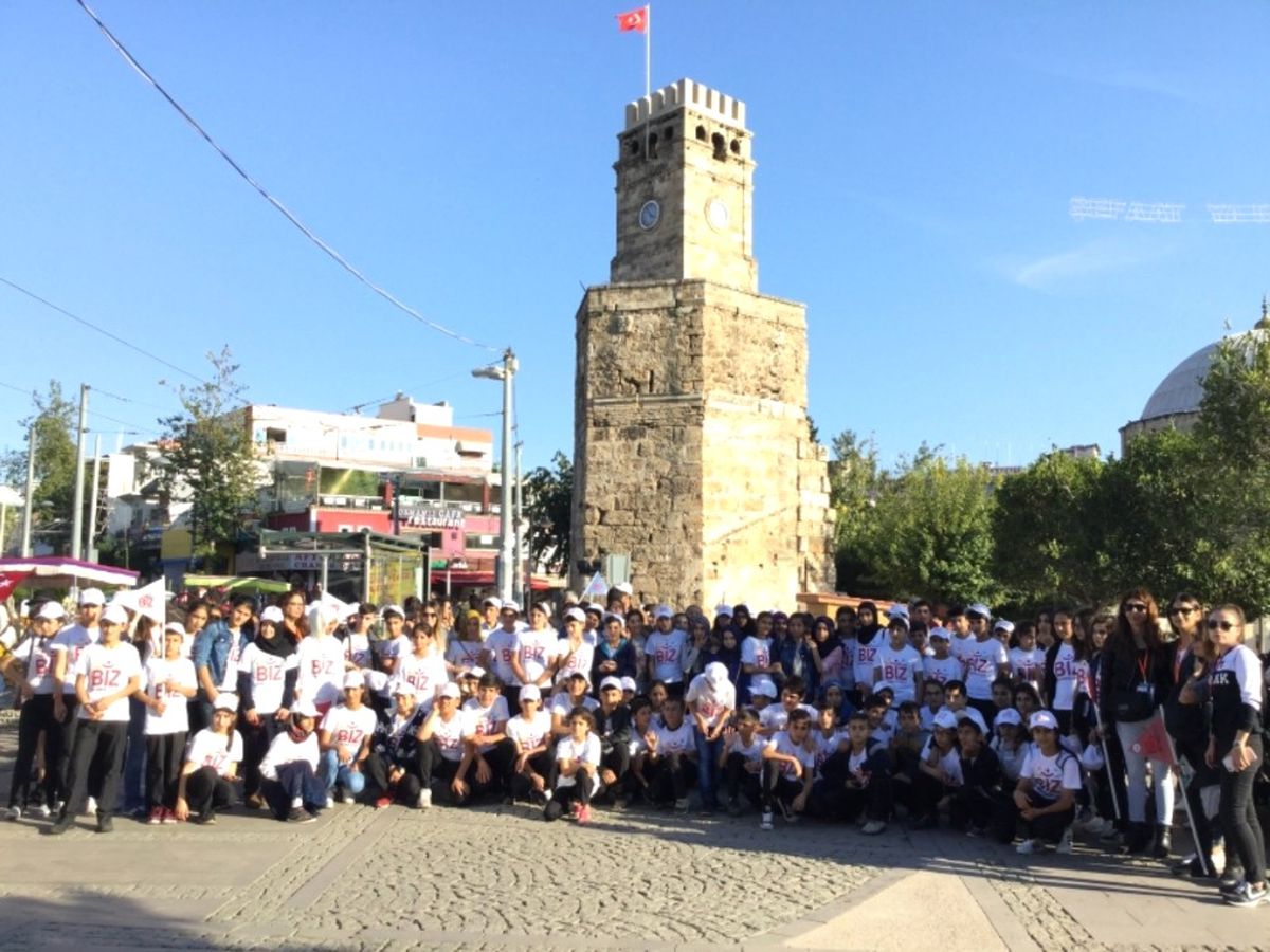 Şırnaklı Öğrenciler Antalya\'da Tarih Turuna Çıktı