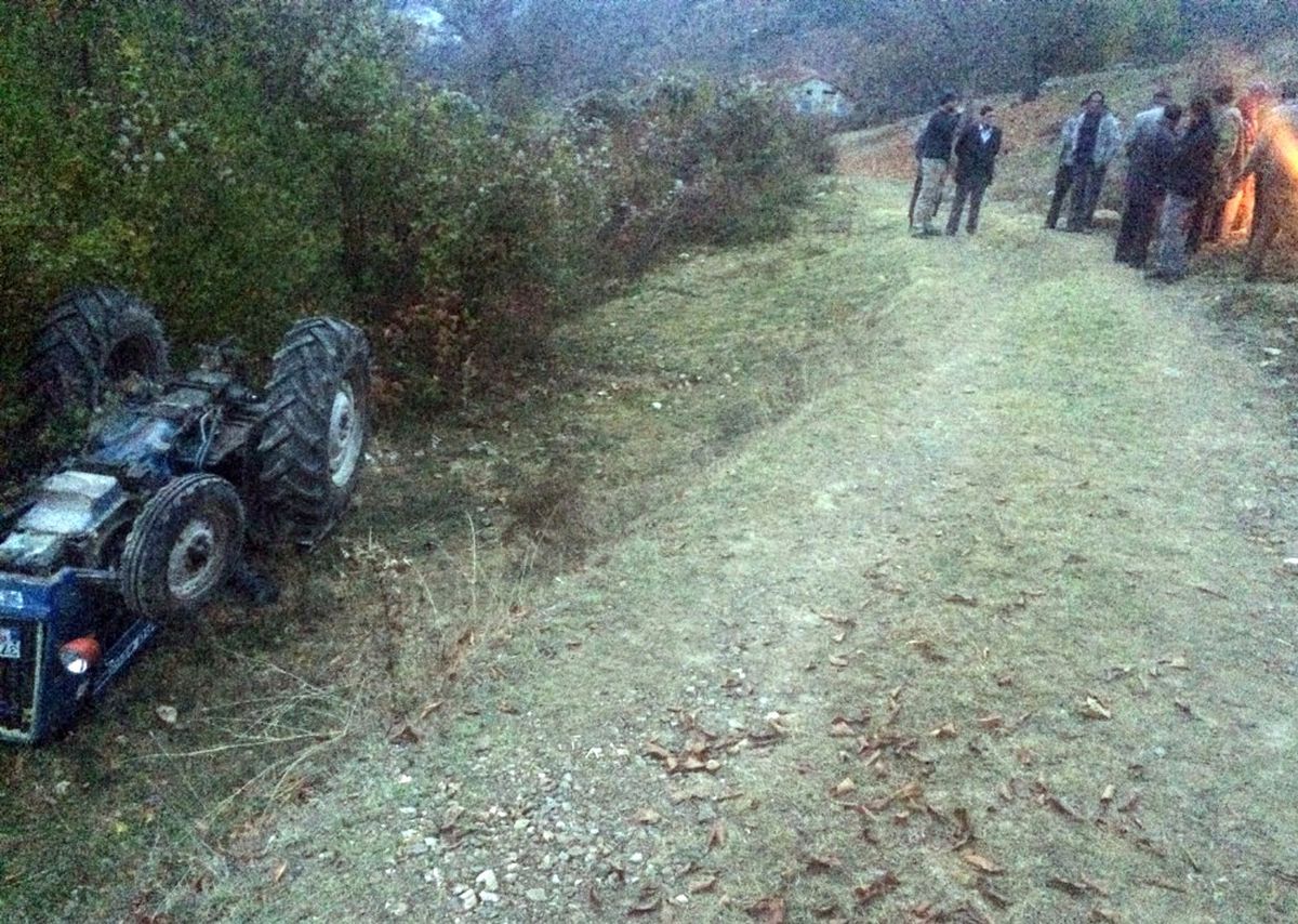 Traktörün Altında Kalan Yaşlı Adam Öldü