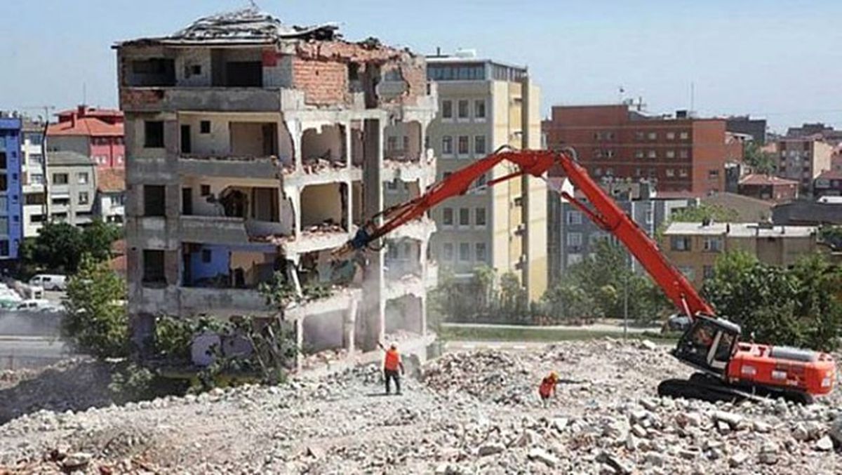 Kentsel Dönüşüm İçin 7.5 Milyon Hane ve İş Yeri Hesaplandı"