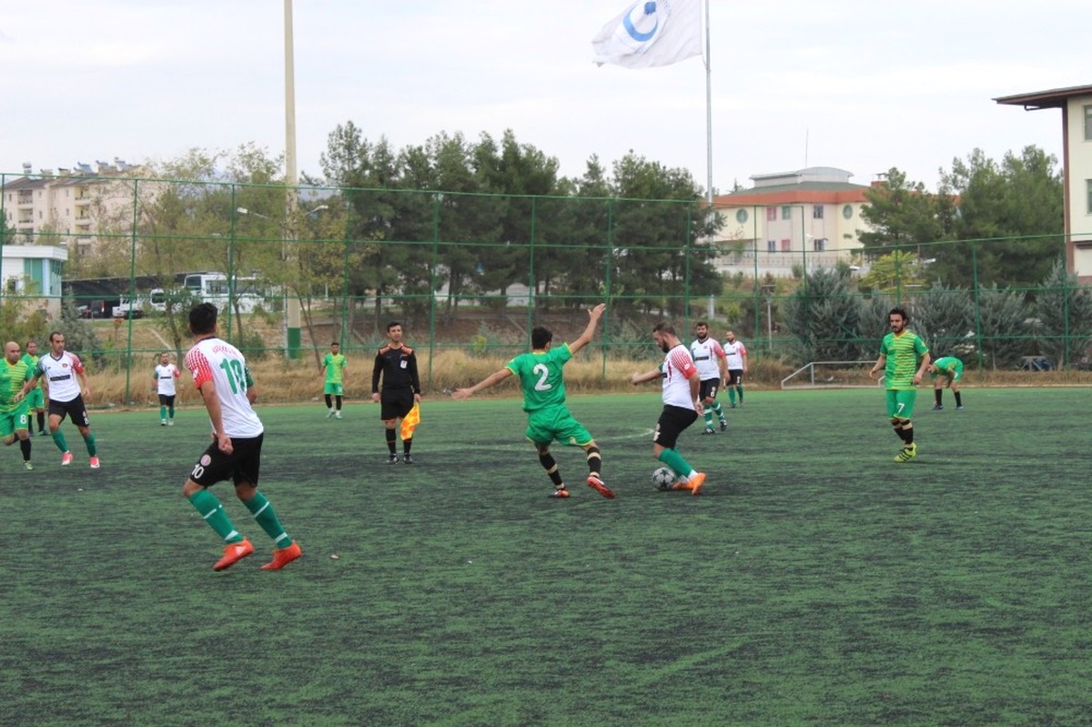 Adıyaman Belediyesi İşitme Engelliler Futbol Takımı: 3- 1: Karşıyaka Duymazlar Spor Kulübü