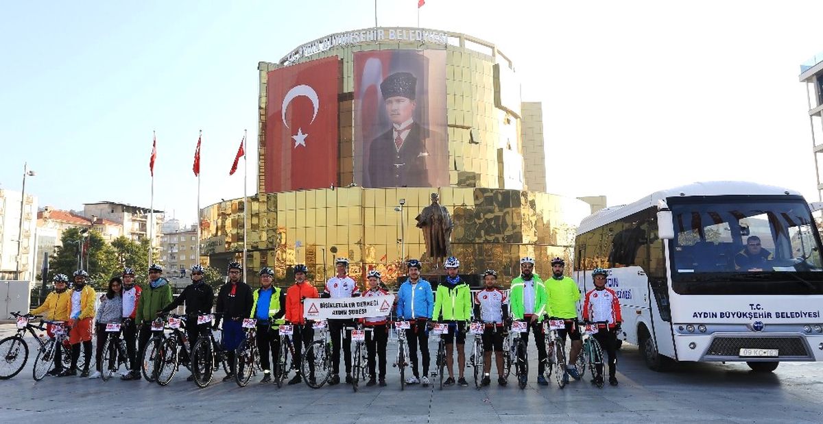 Aydın\'dan Anıtkabir\'e Pedal Bastılar