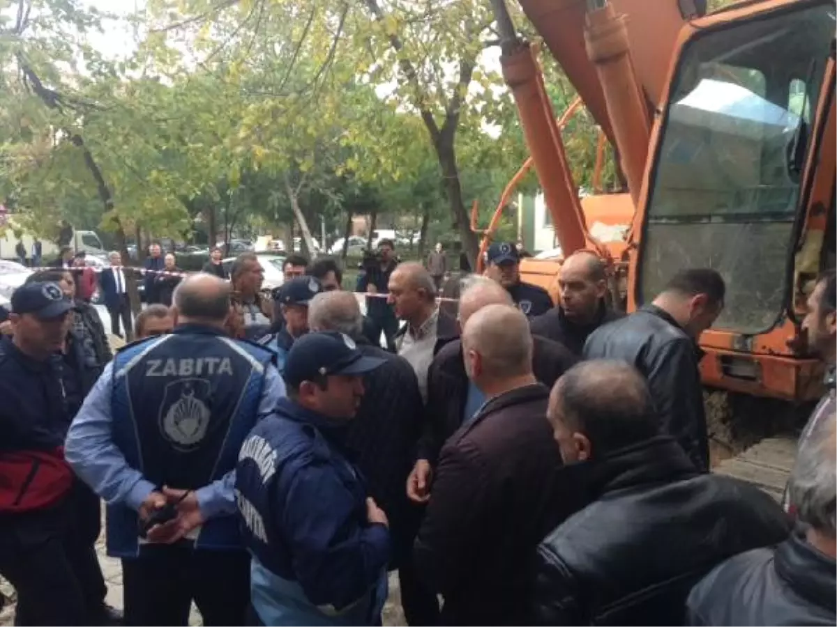 Bakırköy\'deki Yıkım ile İlgili Vakıf Başkanı Ekşi\'den Açıklama