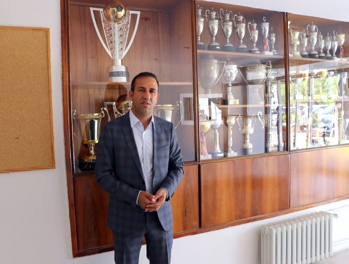 E. Yeni Malatyaspor\'da Yenilgiye Rağmen Yüzler Gülüyor